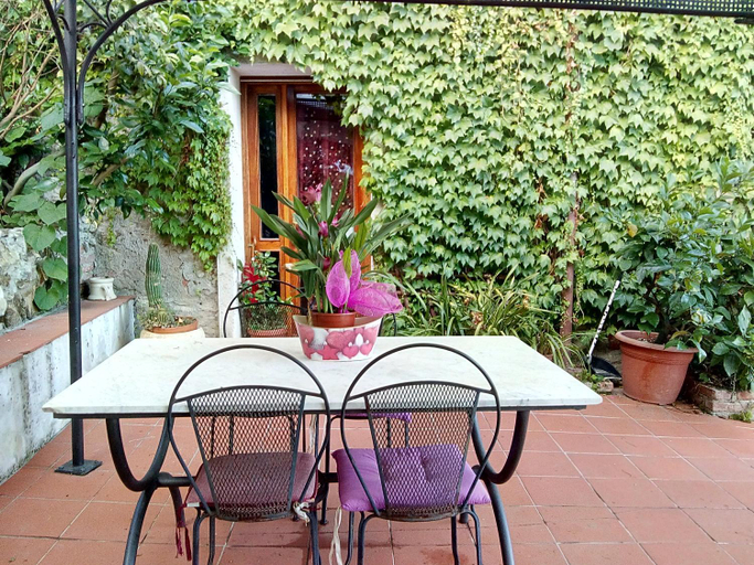 Others 1, Casa Virgilio, Massa Carrara