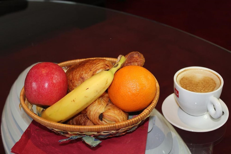 Food & Drinks, REGINA MONTMARTRE HOTEL, Paris