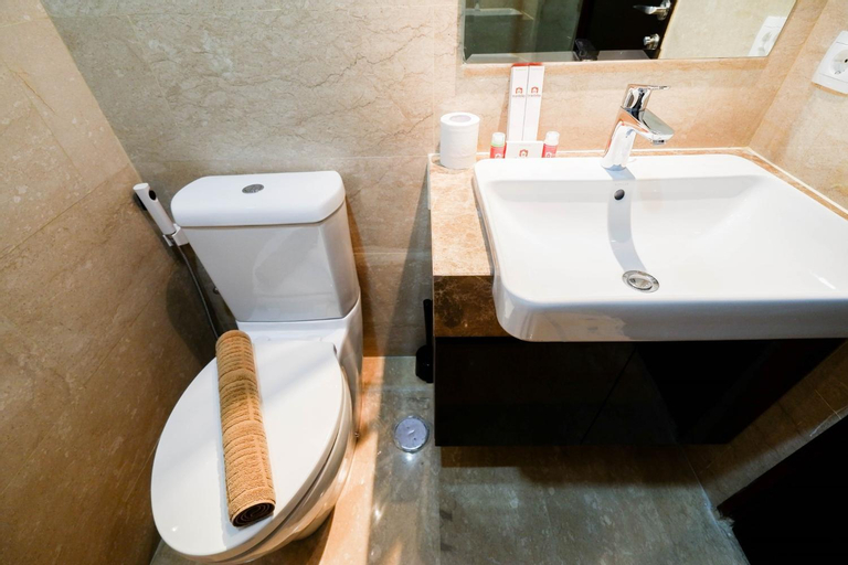 Bathroom 7
