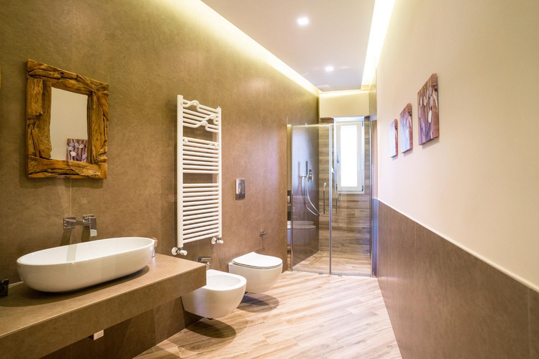 Others 3, Etnic Suite, Bari