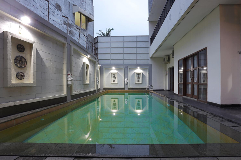 Sport & Beauty 2, Nusalink Near Pakubuwono (permanently closed), South Jakarta