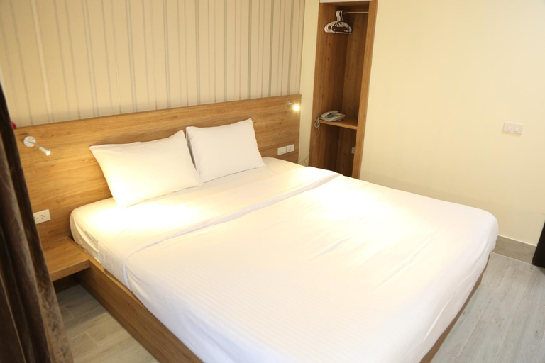 Bedroom 13