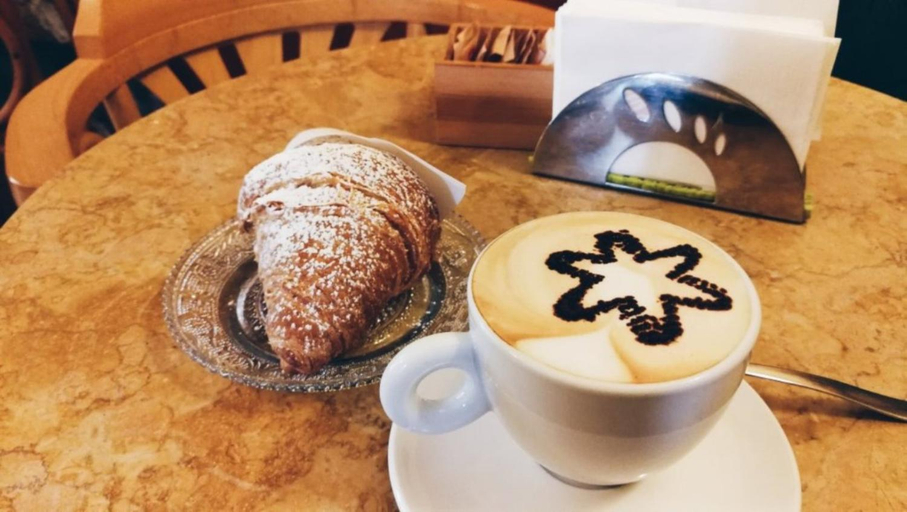 Food & Drinks 5, Affittacamere I Gatti delle 5 Terre, La Spezia