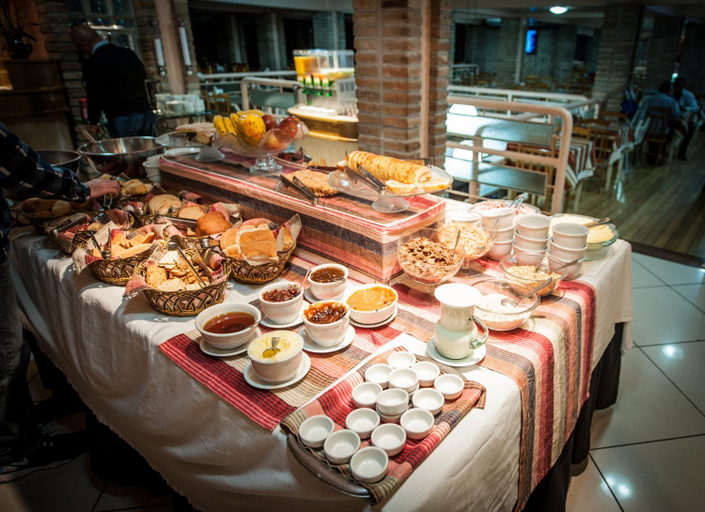 Food & Drinks 5, Hotel Alles Blau, Pelotas