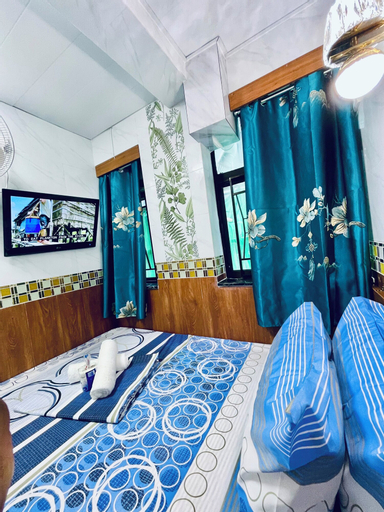 Bedroom 12
