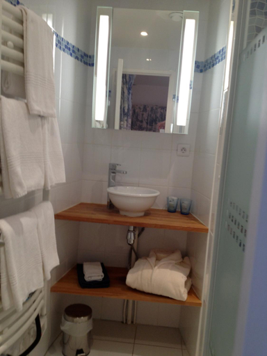Bathroom 3, Manoir de la Queue du Renard, Calvados