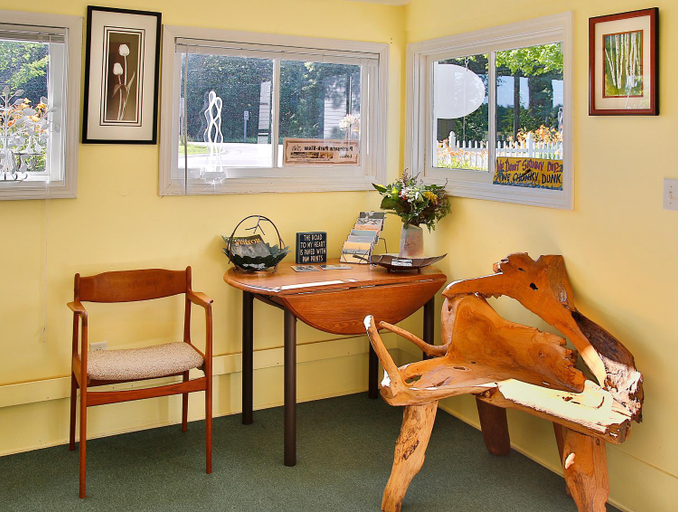 Public Area, Peninsula Park-View Resort, Door
