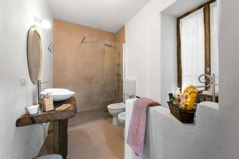 Bedroom 3, Al vicolo del Gallo APPARTAMENTO, Vercelli