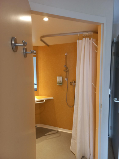 Bathroom, La Metairie Hotel, Tarn