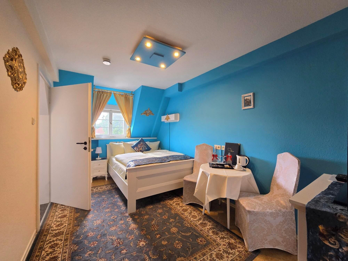 Bedroom 4, Hotel Schachtenburg, Vogelsbergkreis