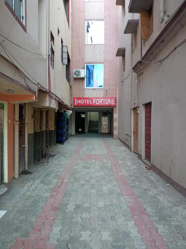 Others 5, Goroomgo Fortune Patna, Patna