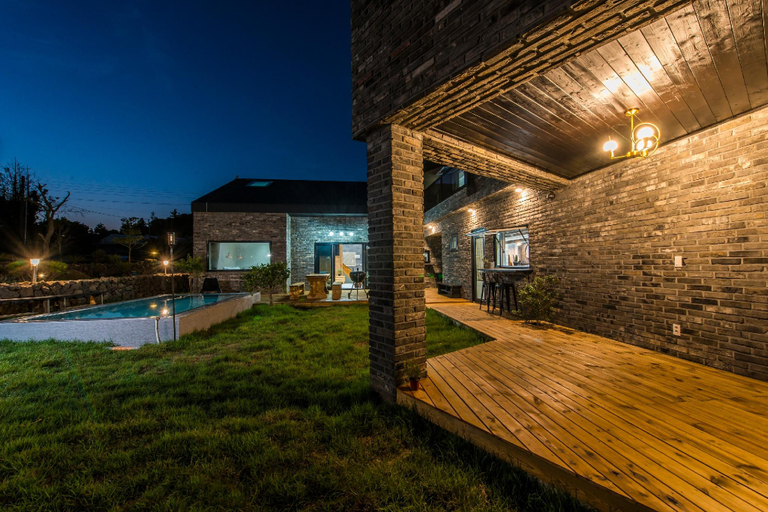 Others 2, Neuringneuring stay, Seogwipo