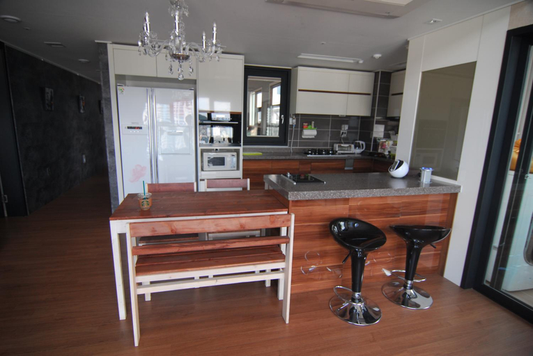 Others 4, Dynamic Guesthouse, Busanjin