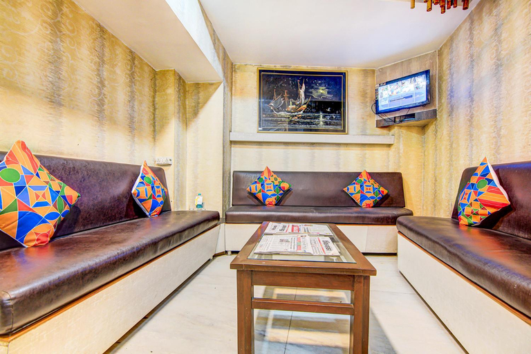 Public Area, Via CT Palace, Bhopal