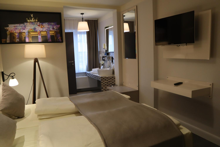 Bedroom 3, Hotel Bispinger Hof, Heidekreis
