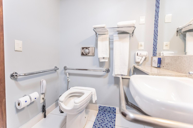 Bathroom 5, Hotel Inter Cuiaba, Cuiaba