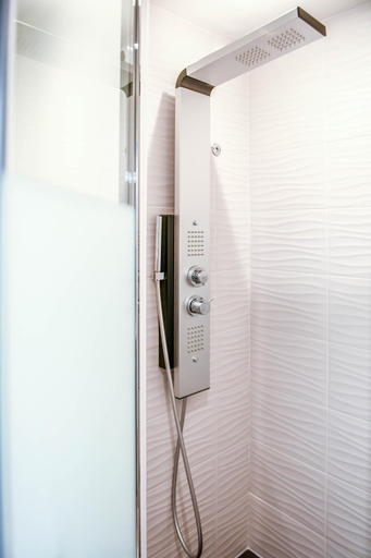Bathroom 4, LOGIS Les Vagues, Landes