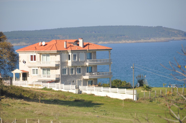 Others 5, Perice Konak dubleks, Merkez