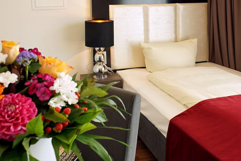 Bedroom 24