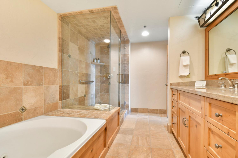 Bathroom 5, The Grand Summit Lodge By Canyons Resort, Summit
