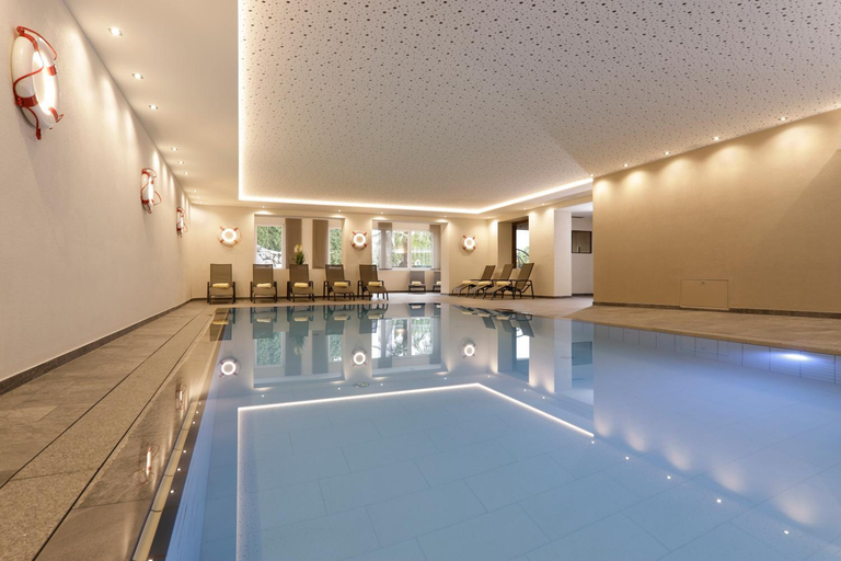 Others 4, Das Mitterplarser Hotel, Bolzano