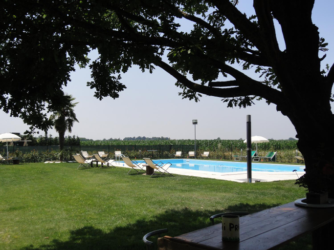 Others 2, B&B Ai Prati, Ferrara