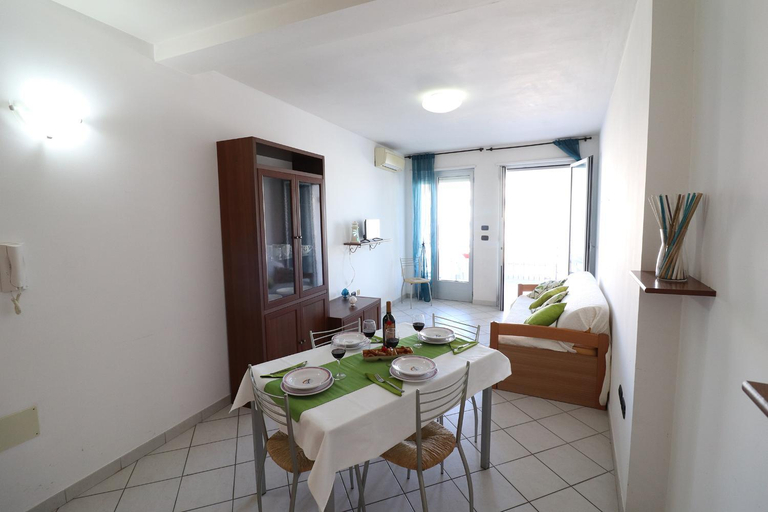 Food & Drinks 3, Casa vacanze arianna Otranto centro, Salento 6 posti, Lecce