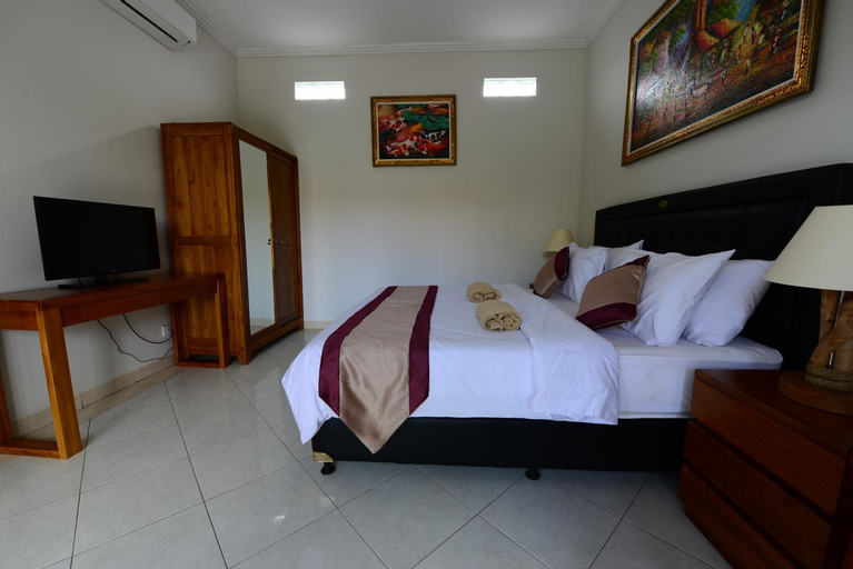 Bedroom 12