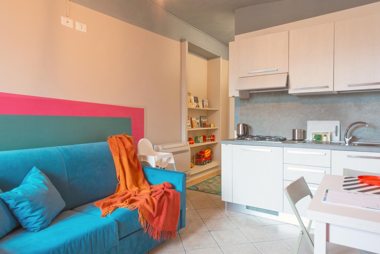 Others 5, Babyaccommodation Stay in Family, Savona