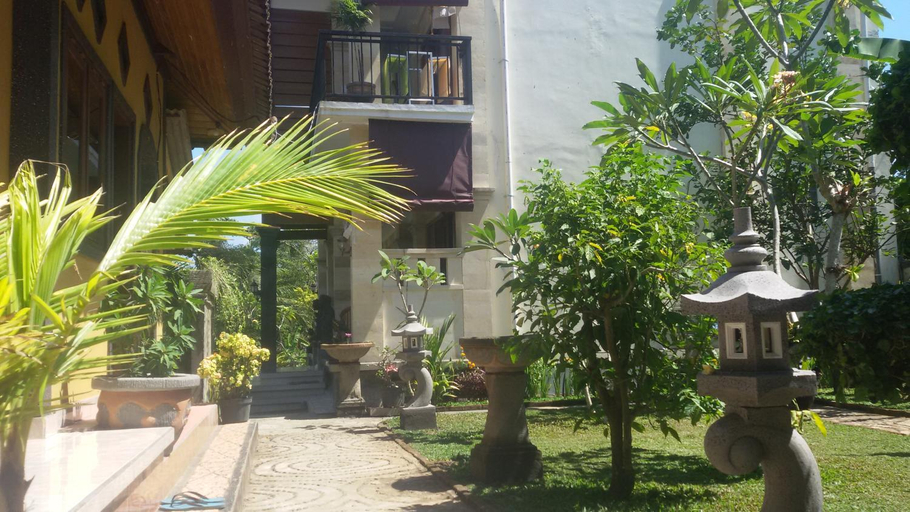 Others 5, Murdhasari, Gianyar