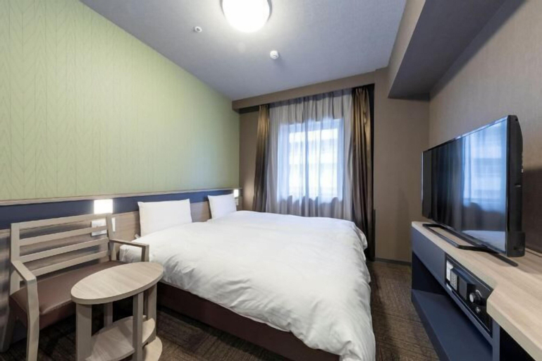 Bedroom 13