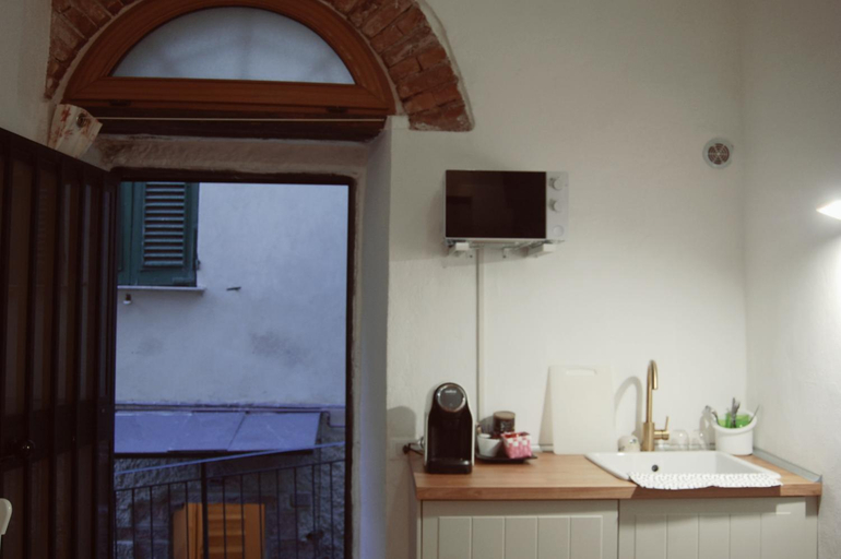 Others 5, Il Soppalco, La Spezia