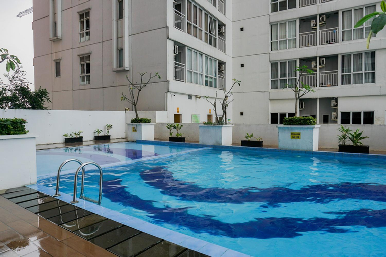 Swimming Pool 4