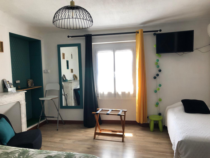 Bedroom 2, Hotel Le Flore, Var