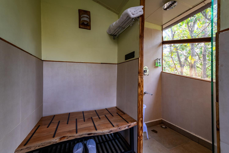 Bedroom, Kanha jungle camp, Balaghat