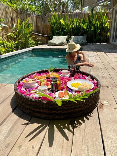 Swimming Pool 9