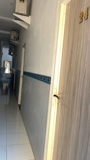 Others 4, Deluxe Suite And Room, Surabaya