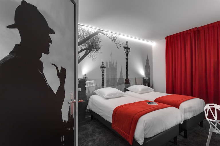 Bedroom 2, Kyriad Rennes Centre, Ille-et-Vilaine