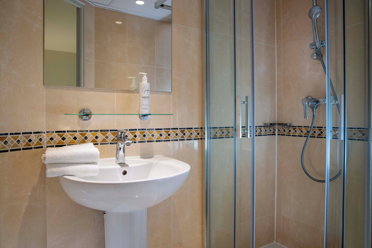 Bathroom 5, Hotel Des Mines, Paris