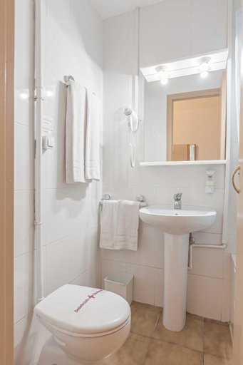 Others 4, Hostal Ramos, Barcelona