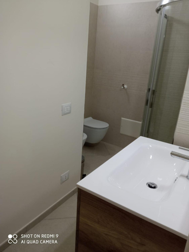 Others 4, Royal View Apartment, Palermo