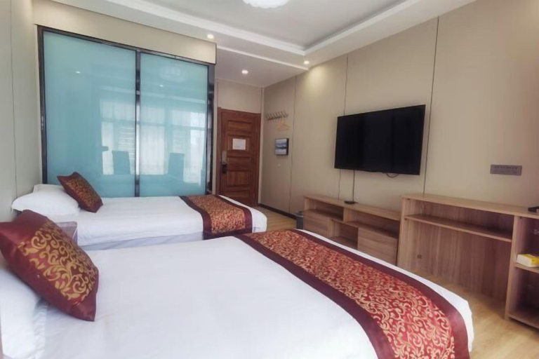 Bedroom 3, Tianhua Hotel, Yichun