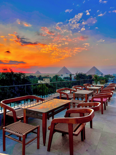 Food & Drinks 5, Almas Pyramids View, Al-Ahram