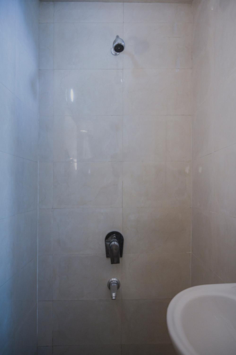 Bathroom 4, Sharda Residency, Dakshina Kannada