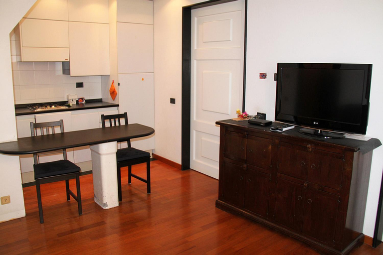 Dining Room 1