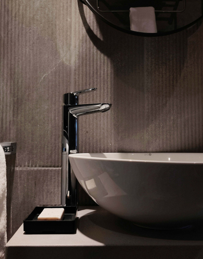 Bathroom 3, Savynomad Harbour Residences Bormla