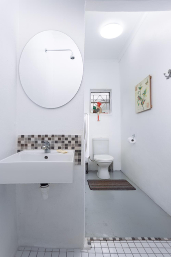 Bathroom 2, Karoo Pandok Guesthouse Bethulie, Xhariep