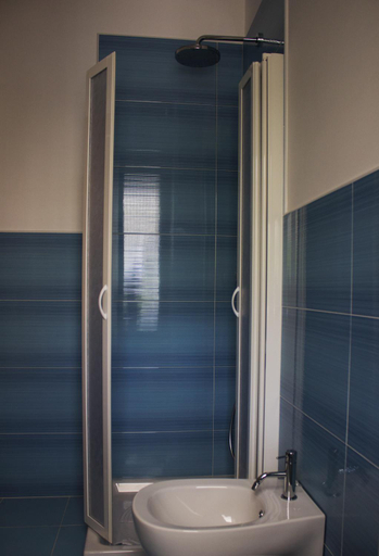 Others 5, B&B Viroli, Foggia