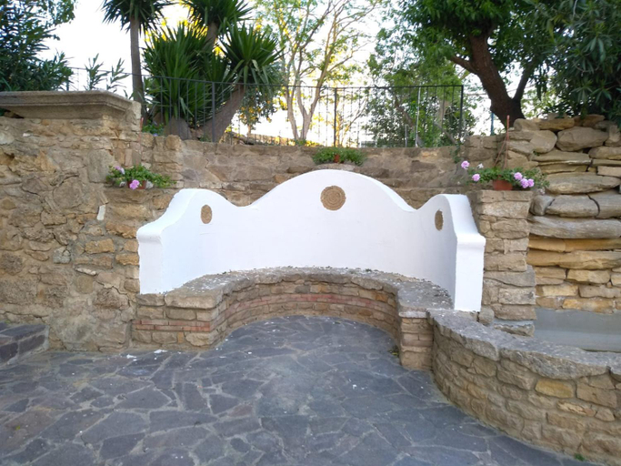 Others 4, Casale Di Benedetto, Catania