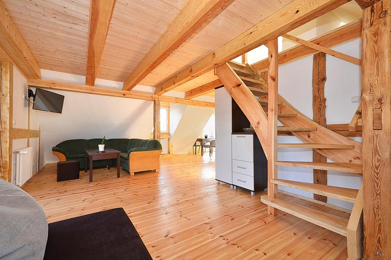 Bedroom 2, Nad morzem i jeziorem Dworek Kopan, Sławno